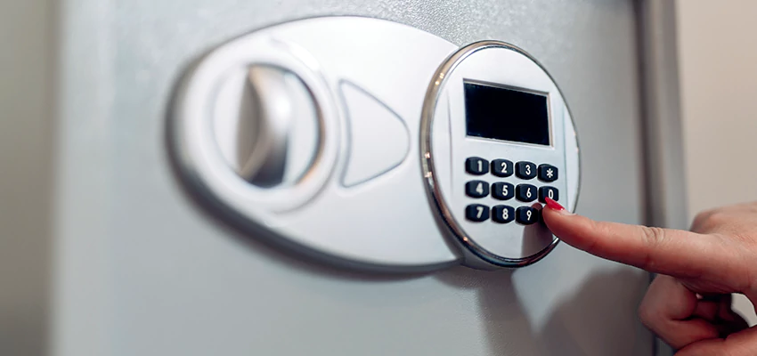 Jewelry Safe Cracking in South San Jose Hills, California