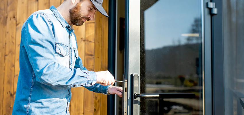 Frameless Glass Storefront Door Locks Replacement in South San Jose Hills, CA