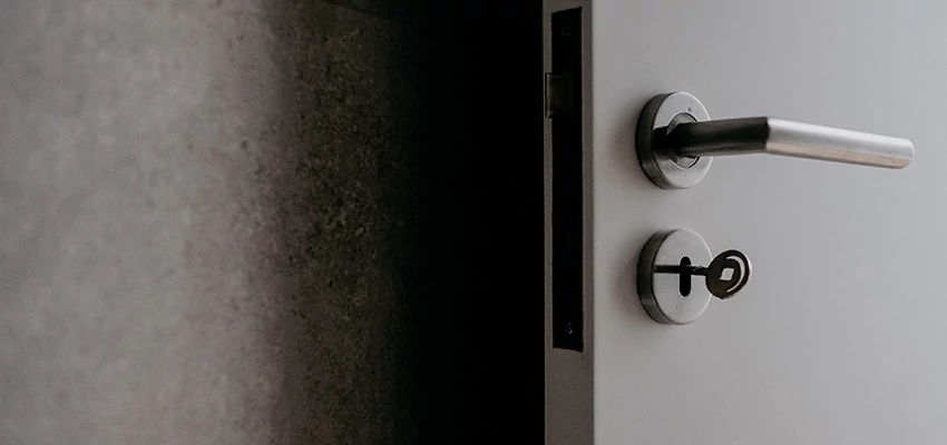 Front Door Handle Repair And Installation in South San Jose Hills, CA